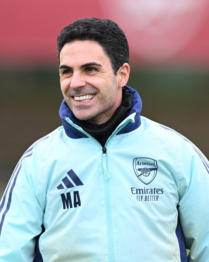 曼联错失良机，西汉姆联打击与英超联赛影响