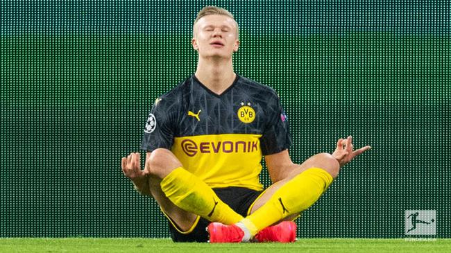 西甲-拉菲尼亚双响德容破门 巴萨5-1马略卡（西甲：拉菲尼亚梅开二度，德容建功，巴萨5-1大胜马略卡）