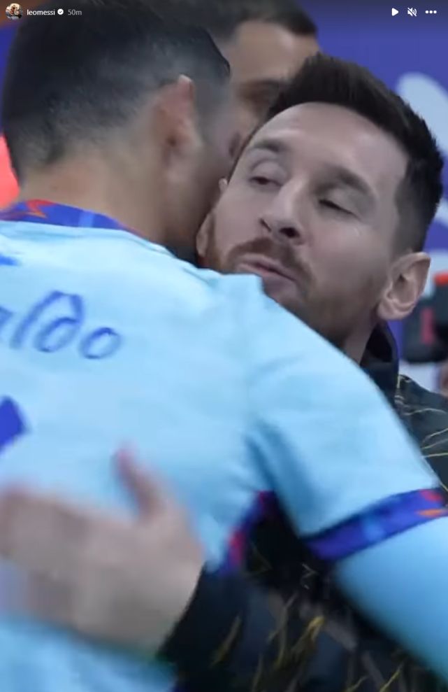 承担重任！麦克丹尼尔斯半场8中6轰14分2板