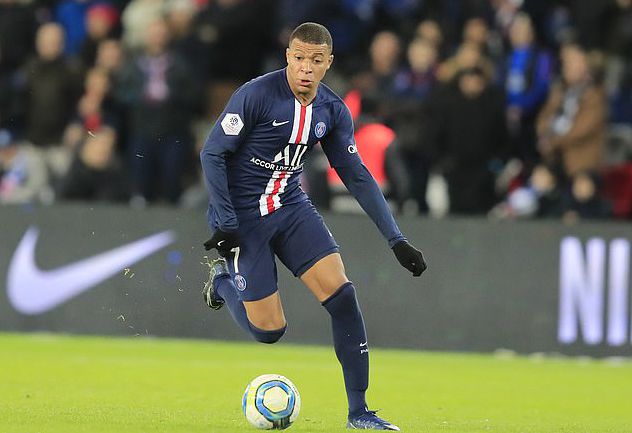 匈牙利大名单：索博、凯尔凯兹领衔，两将回归，巴兰尼缺阵（匈牙利公布大名单：索博、凯尔凯兹领衔，两人回归，巴兰尼缺席）