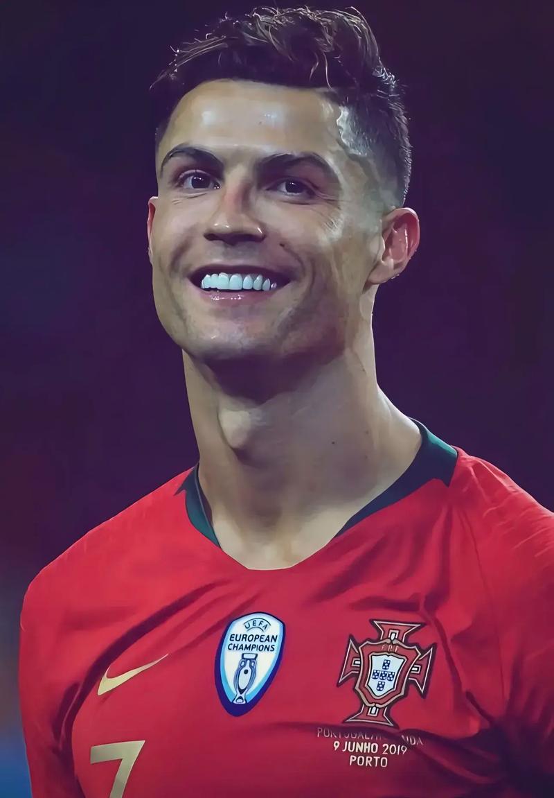 热议成都平广岛：联赛亚冠都蛮硬；租德尔加多需下载反诈app